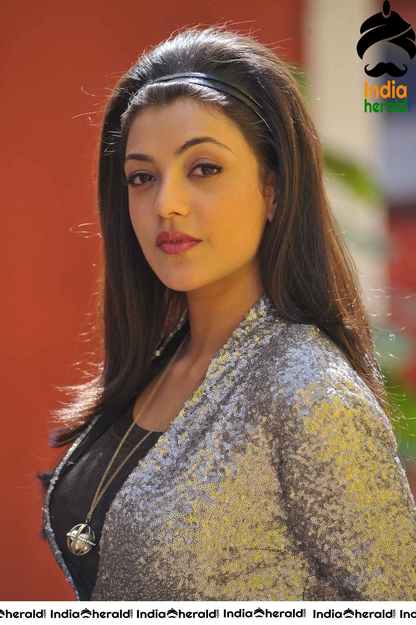 Kajal Aggarwal Flaunting her Hotness in Various Teasing Attires Set 1