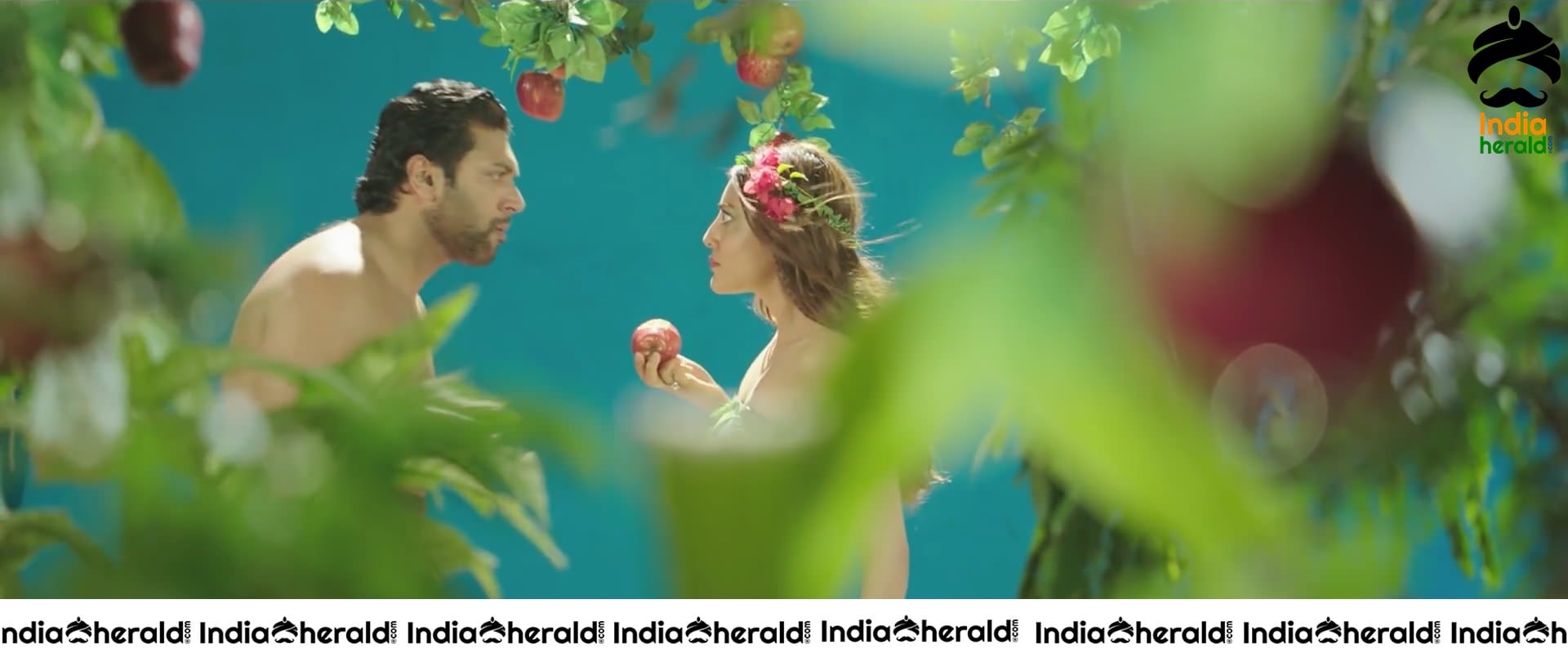 Kajal Aggarwal Hot and Unseen Photos From Comali Movie Set 2