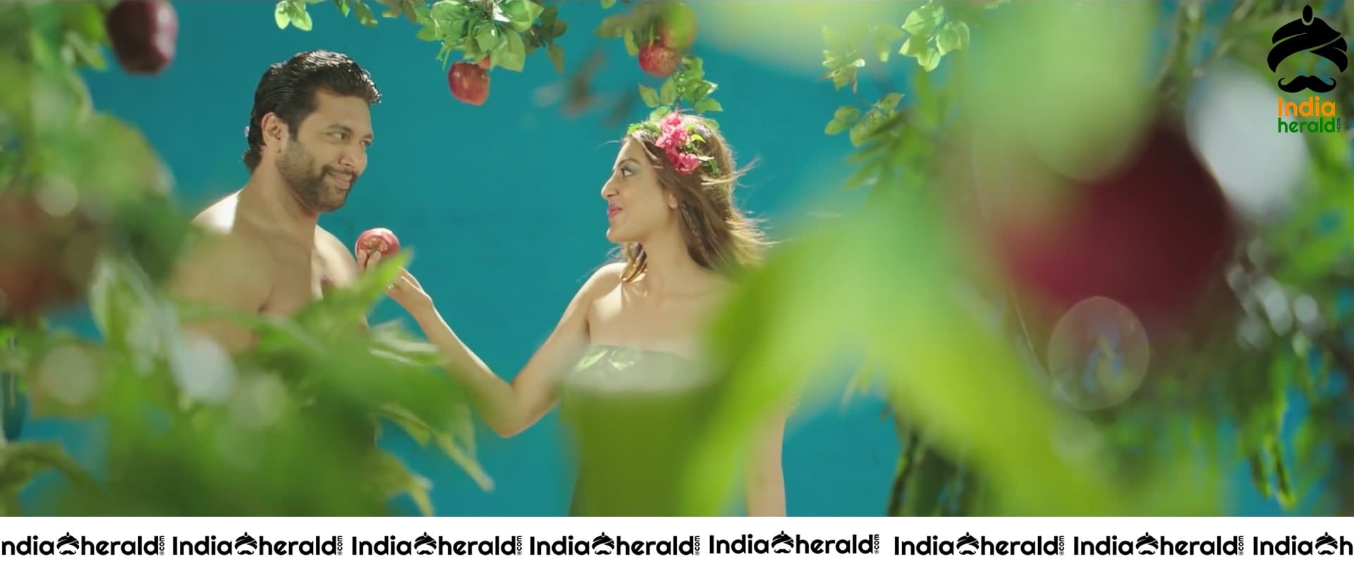 Kajal Aggarwal Hot and Unseen Photos From Comali Movie Set 2