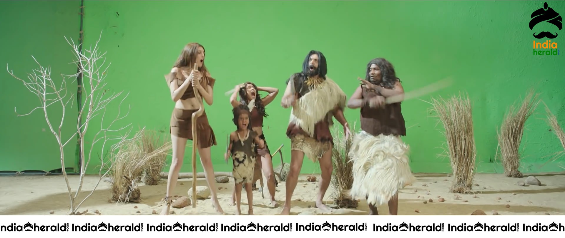 Kajal Aggarwal Hot And Unseen Photos From Comali Movie Set 3