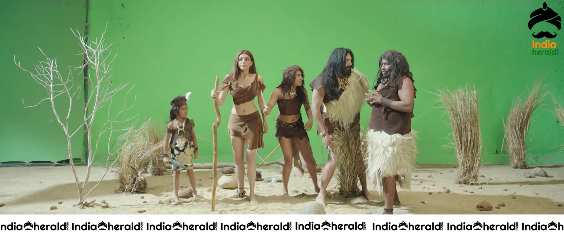 Kajal Aggarwal Hot And Unseen Photos From Comali Movie Set 4