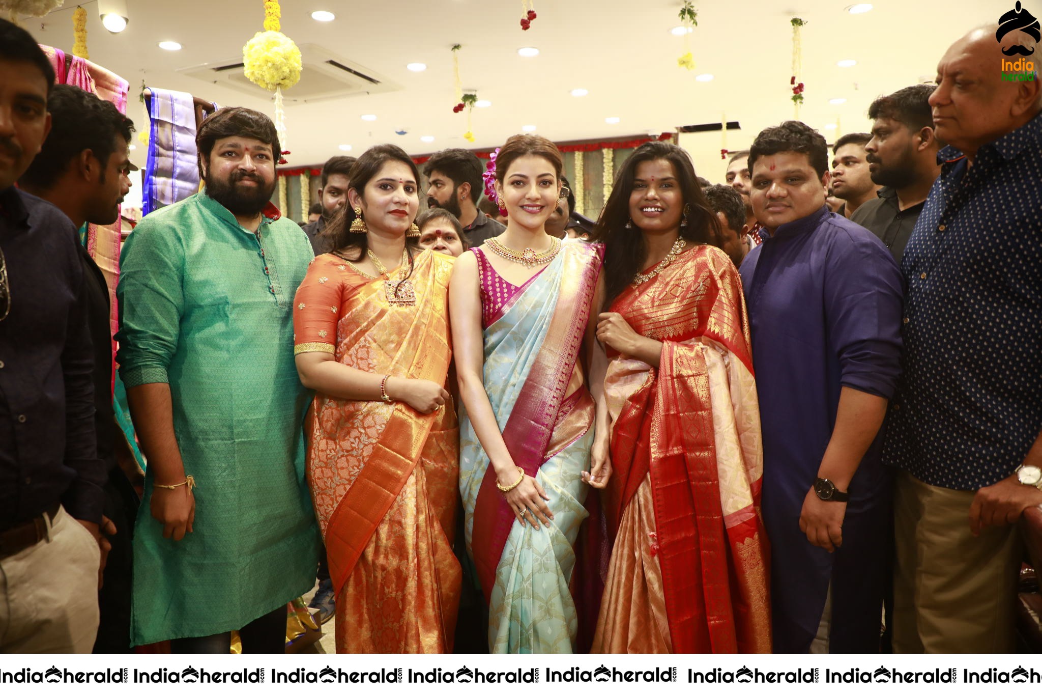 Kajal Aggarwal Hot Hip and Navel Show in Saree at the Launch of Vidhatri Shopping Mall Set 1