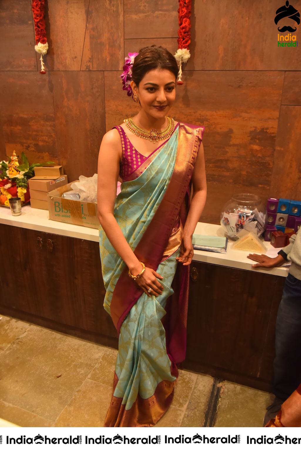 Kajal Aggarwal Hot Hip and Navel Show in Saree at the Launch of Vidhatri Shopping Mall Set 5