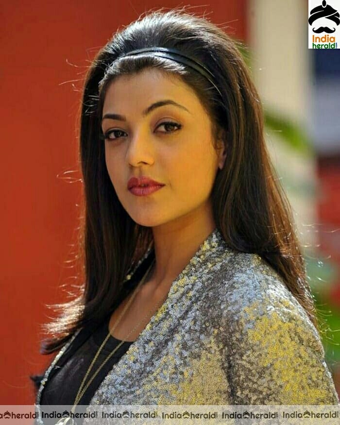 Kajal Aggarwal Hot Vintage Stills