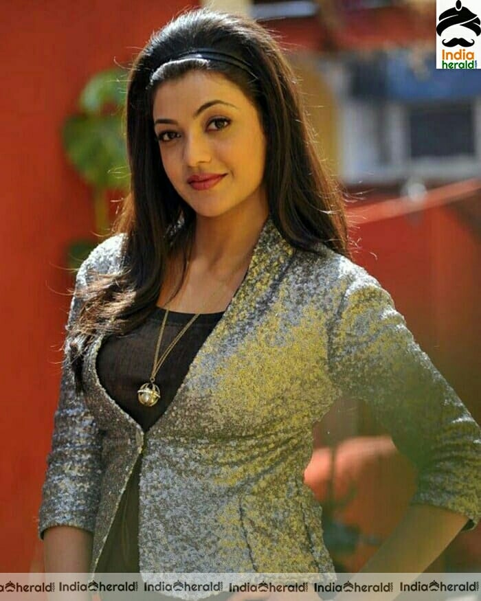 Kajal Aggarwal Hot Vintage Stills