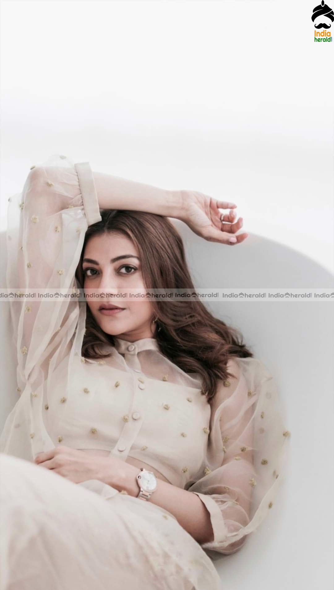 Kajal Aggarwal Hottest Mood Erecting and Exposing Photos Collection Set 3
