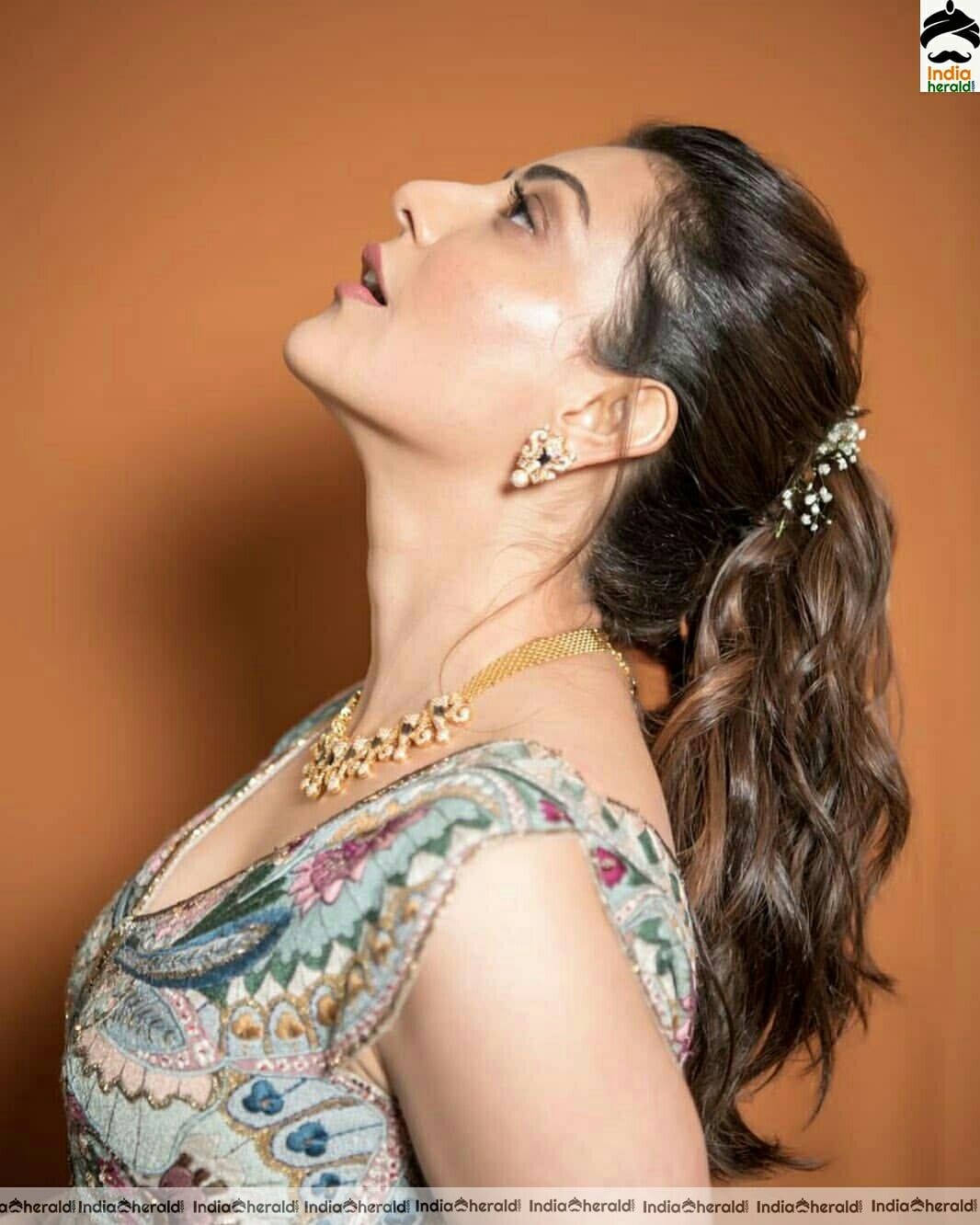 Kajal Aggarwal latest Cute Butterfly Top Stills