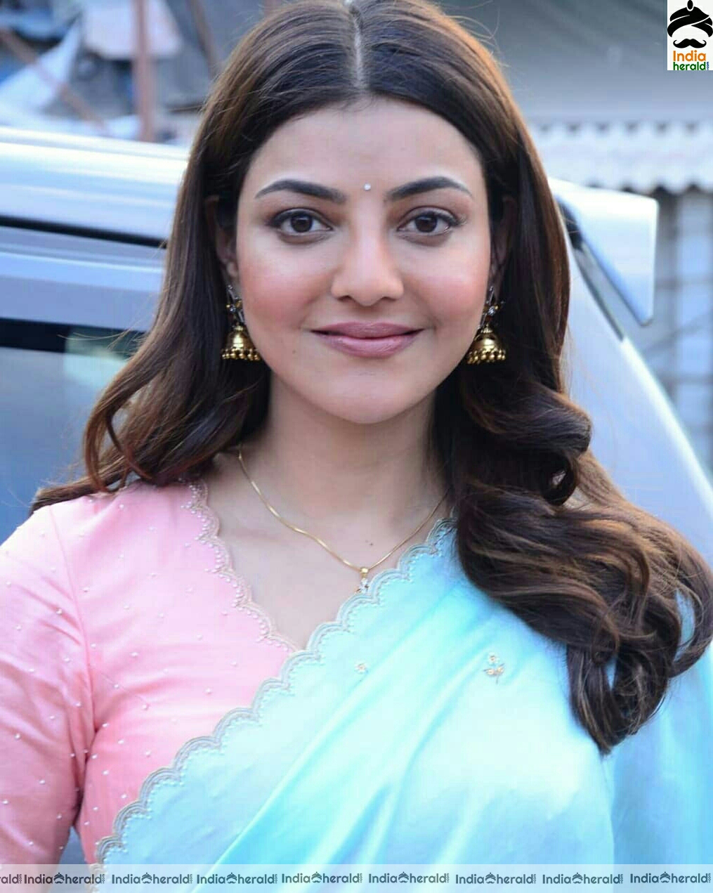 Kajal Aggarwal looking gorgeous like a Barbie doll in saree