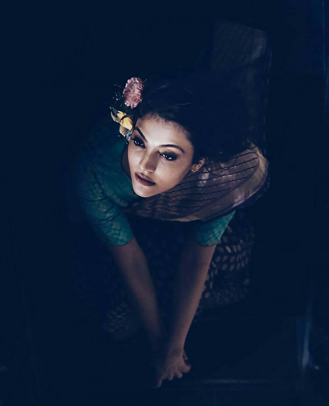 Kajal Aggarwal Oozes Sex Appeal In Dark