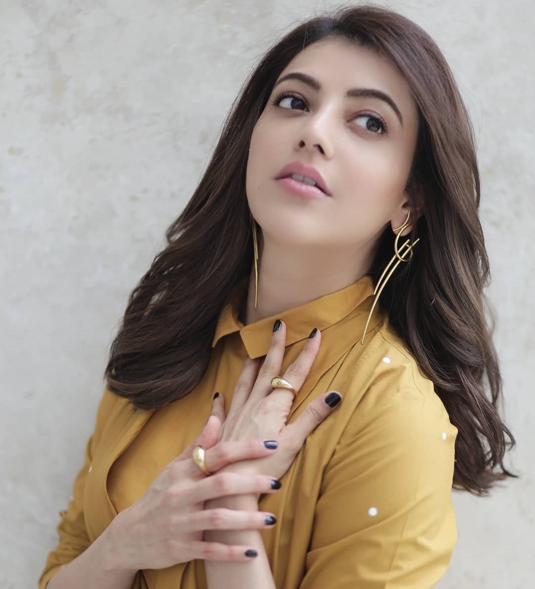 Kajal Aggarwal Teasing Hot Latest Photoshoot Stills