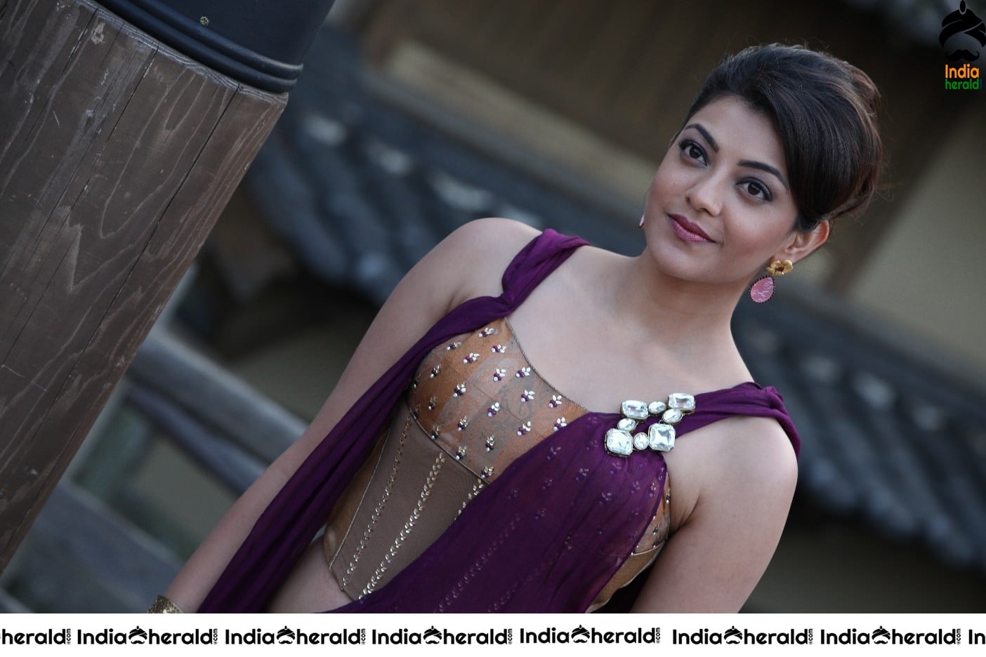 Kajal Aggarwal Unseen Hot Photos from Tamil Movie which will tease you Set 1