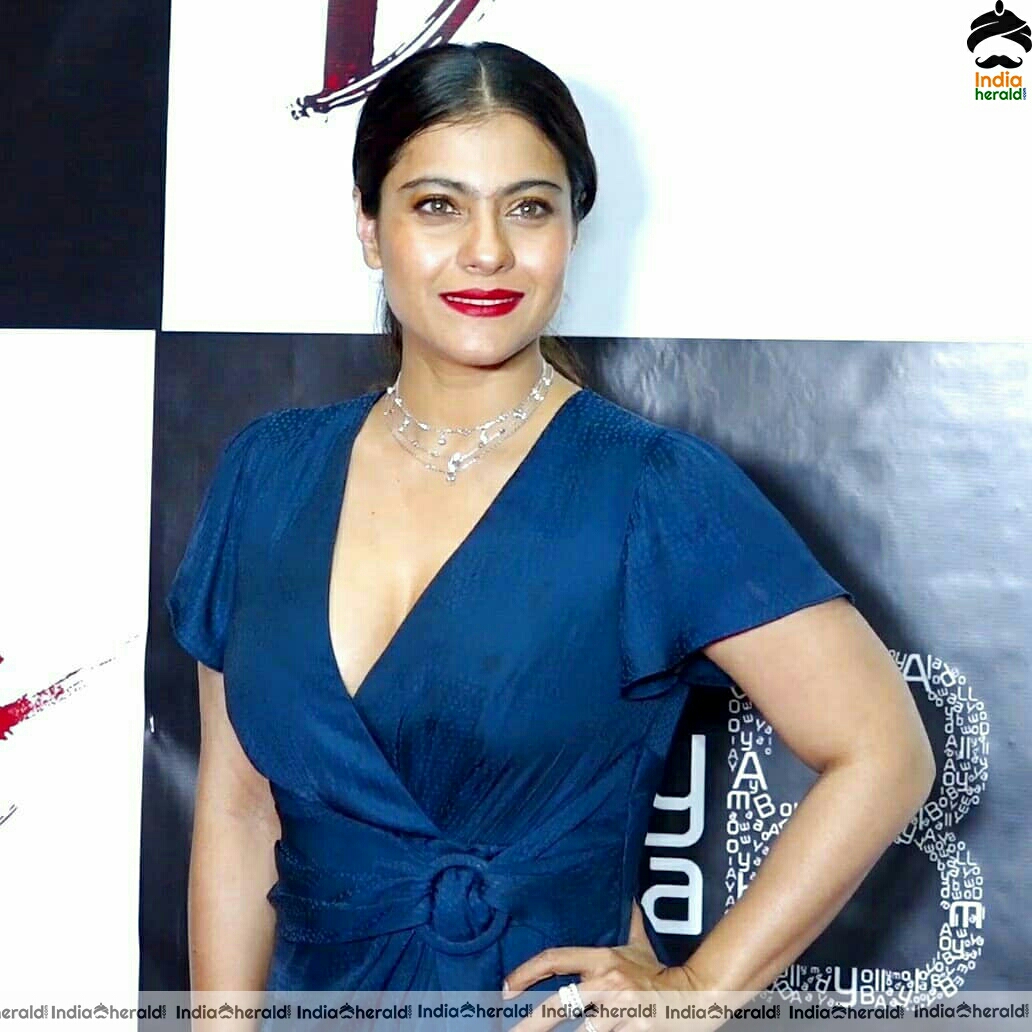 Kajol Hot Cleavage Revealing Show In Blue Dress Stills