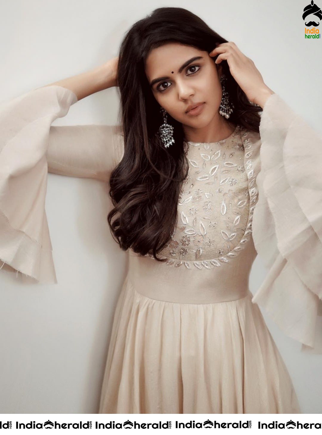 Kalyani Priyadarshan Hot and Cute Photoshoot Collection Set 2