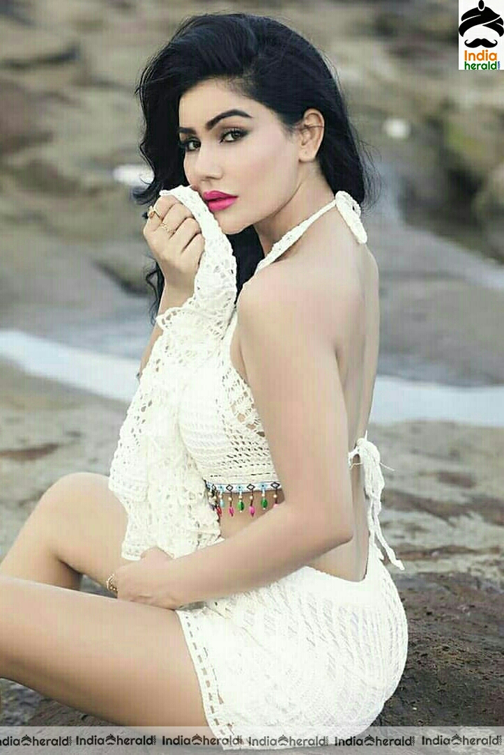 kangna Sharma Hot Compilation Photos