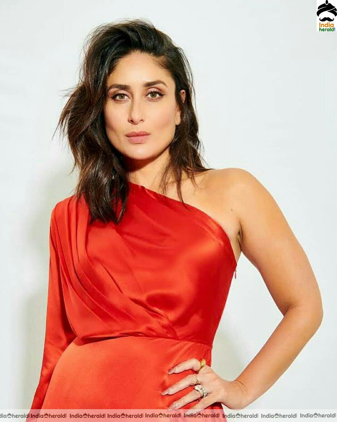 Kareena kapoor Hot Compilation photos