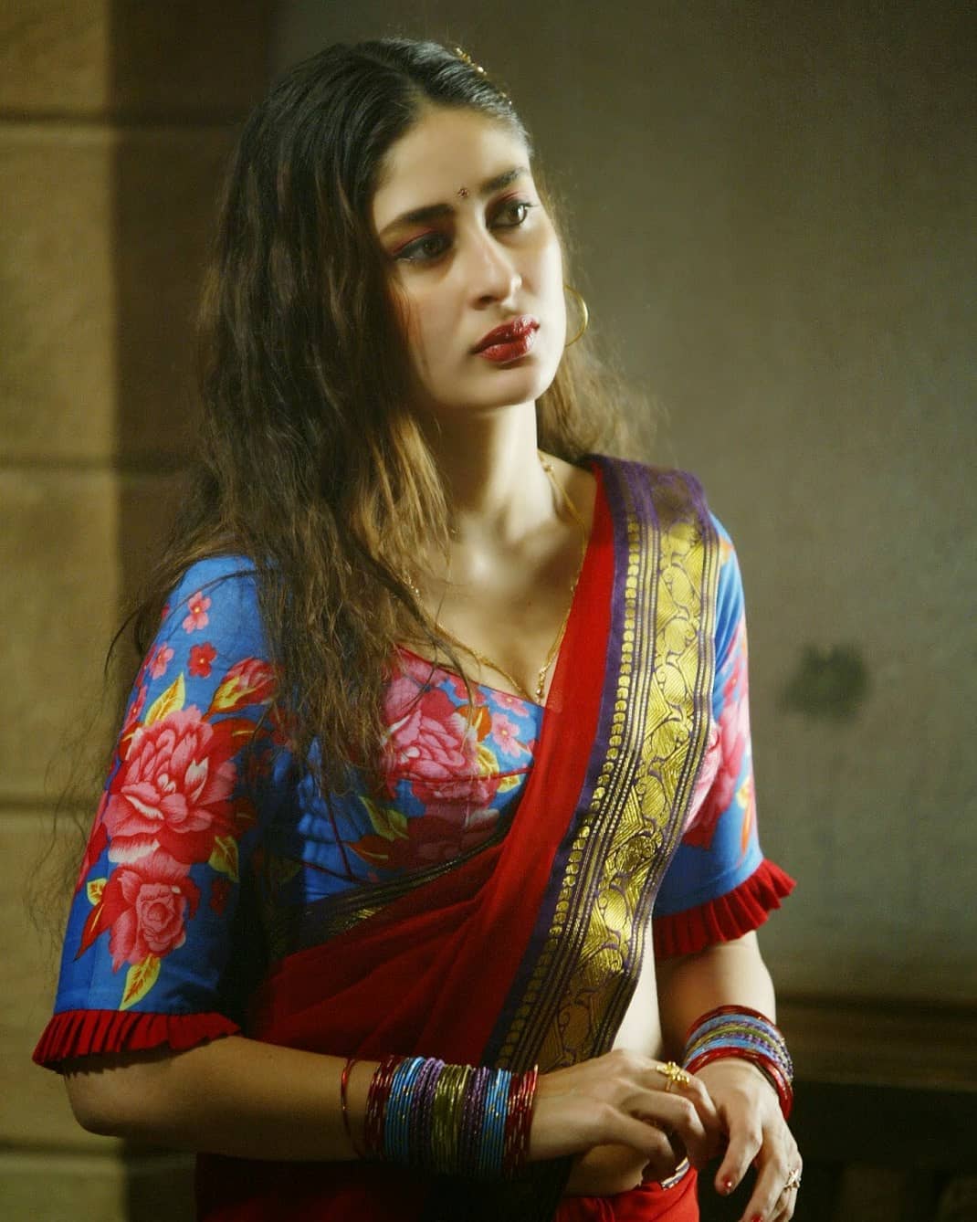 kareena Kapoor Super Sexy Stills