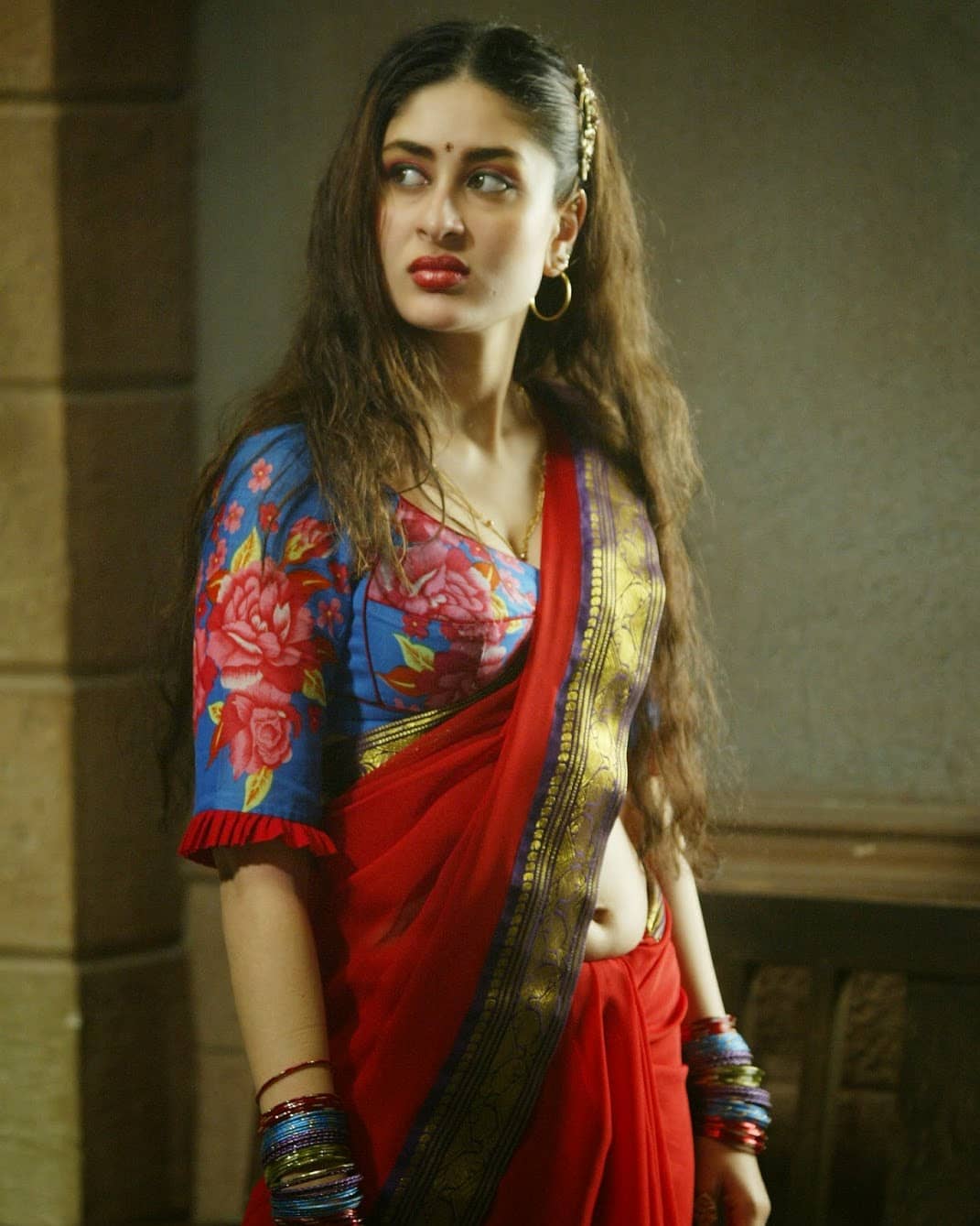 kareena Kapoor Super Sexy Stills