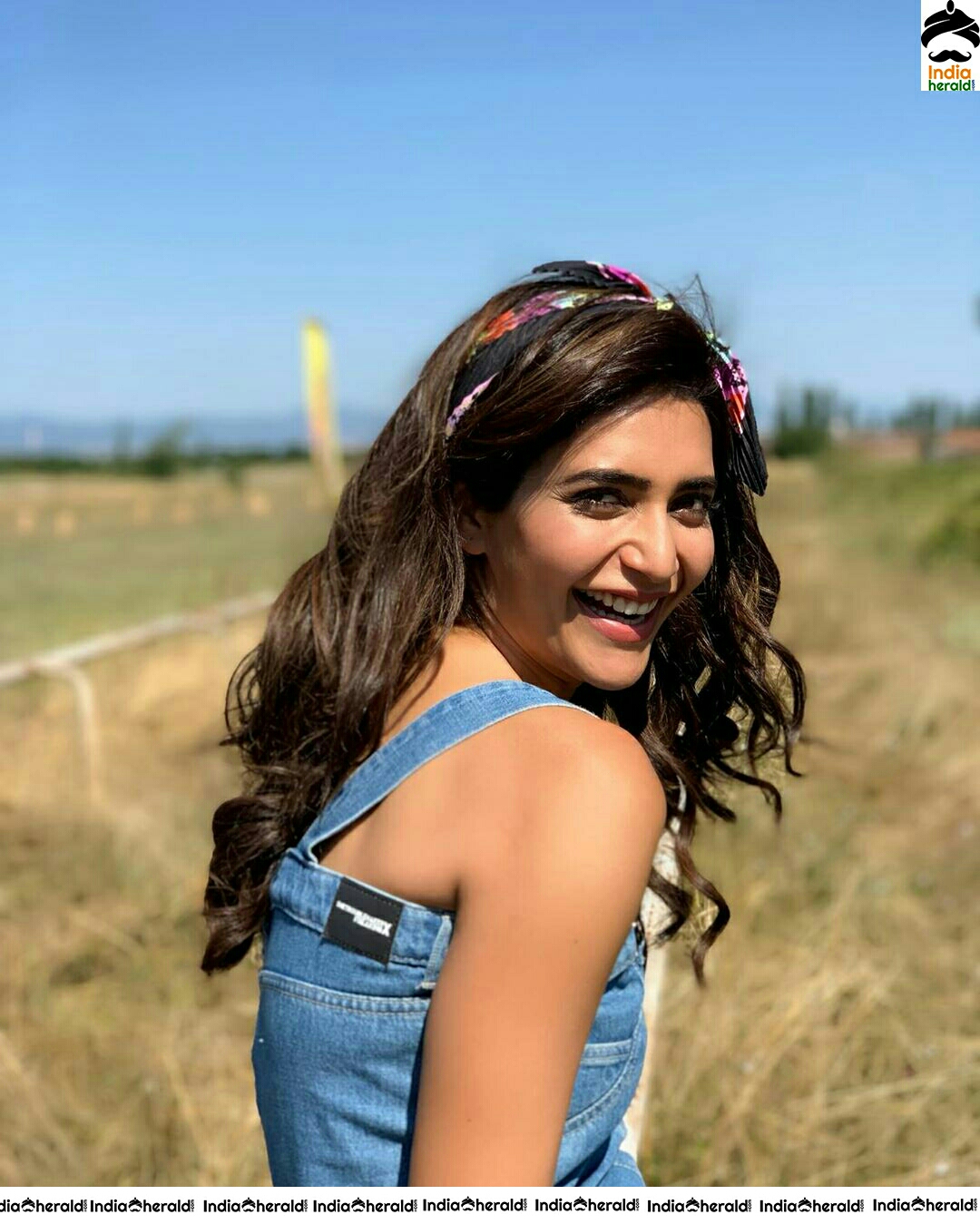 Karishma Tanna Blue Sleeveless Dress Photo Stills