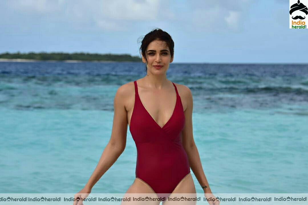 Karishma Tanna Hot Maroon Bikini Stills