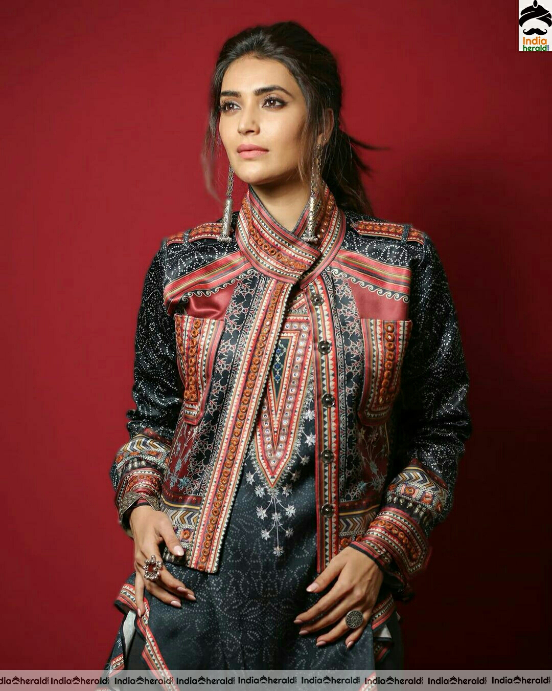 Karishma Tanna Mesmerizing photoshoot