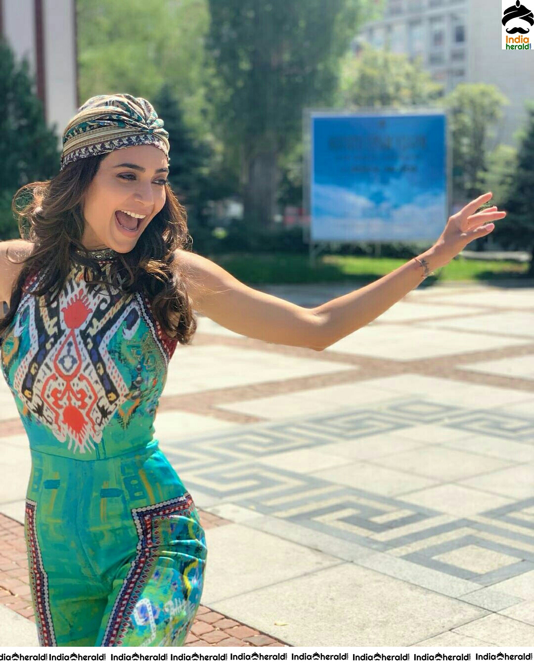 Karishma Tanna Stand Tall Darlin Beautiful  Photo Stills