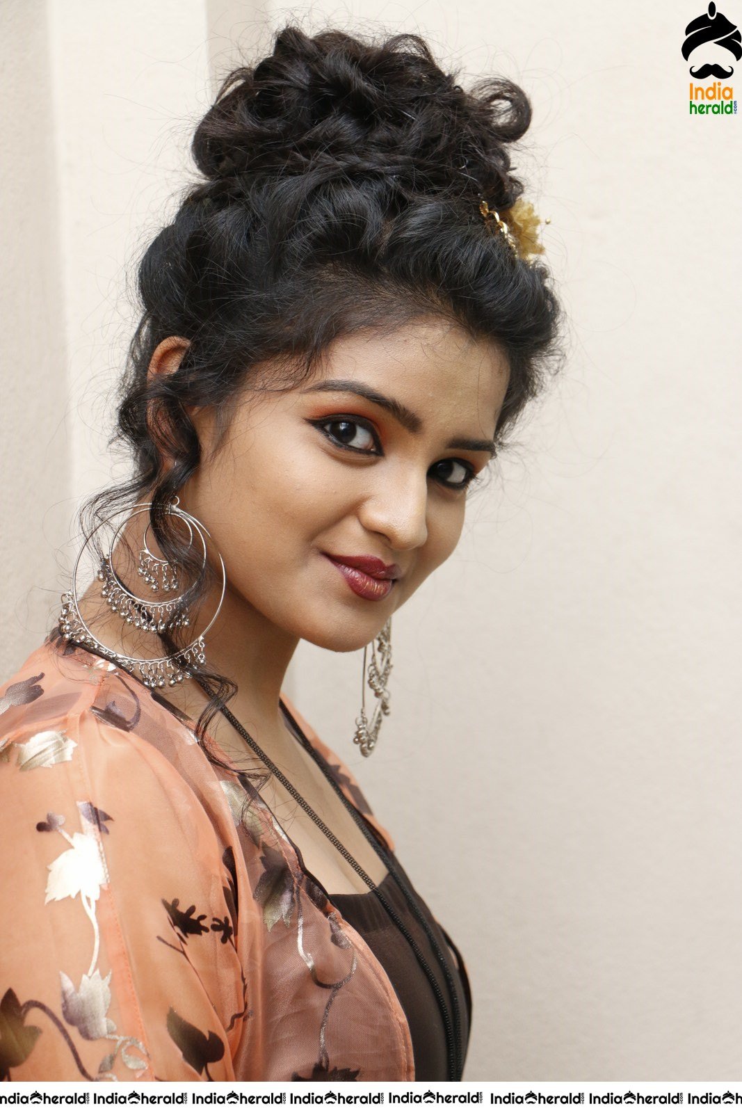 Karonya Katrin Latest Hot Stills Set 2