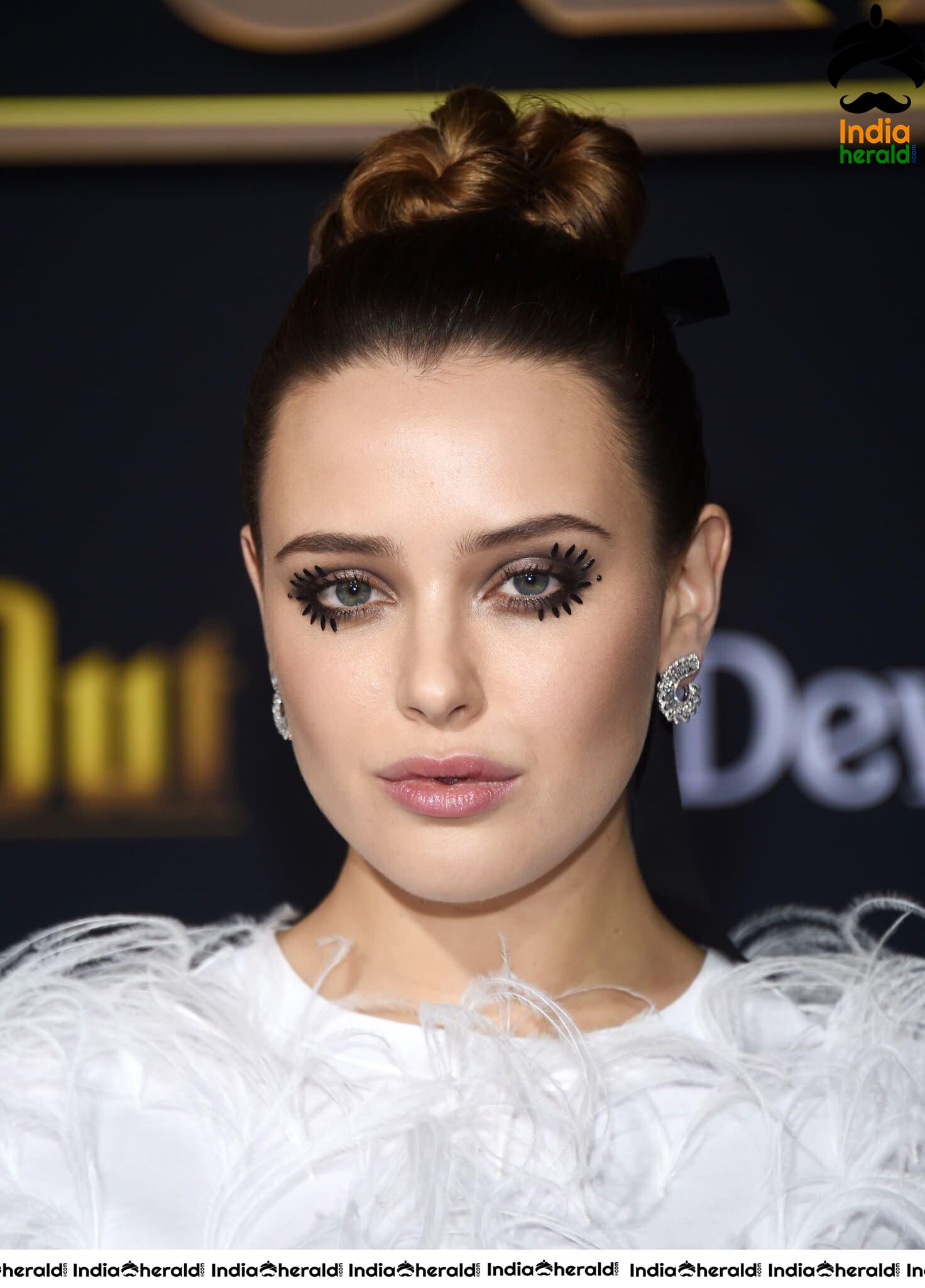 Katherine Langford at Knives Out Premiere in Los Angeles Set 1