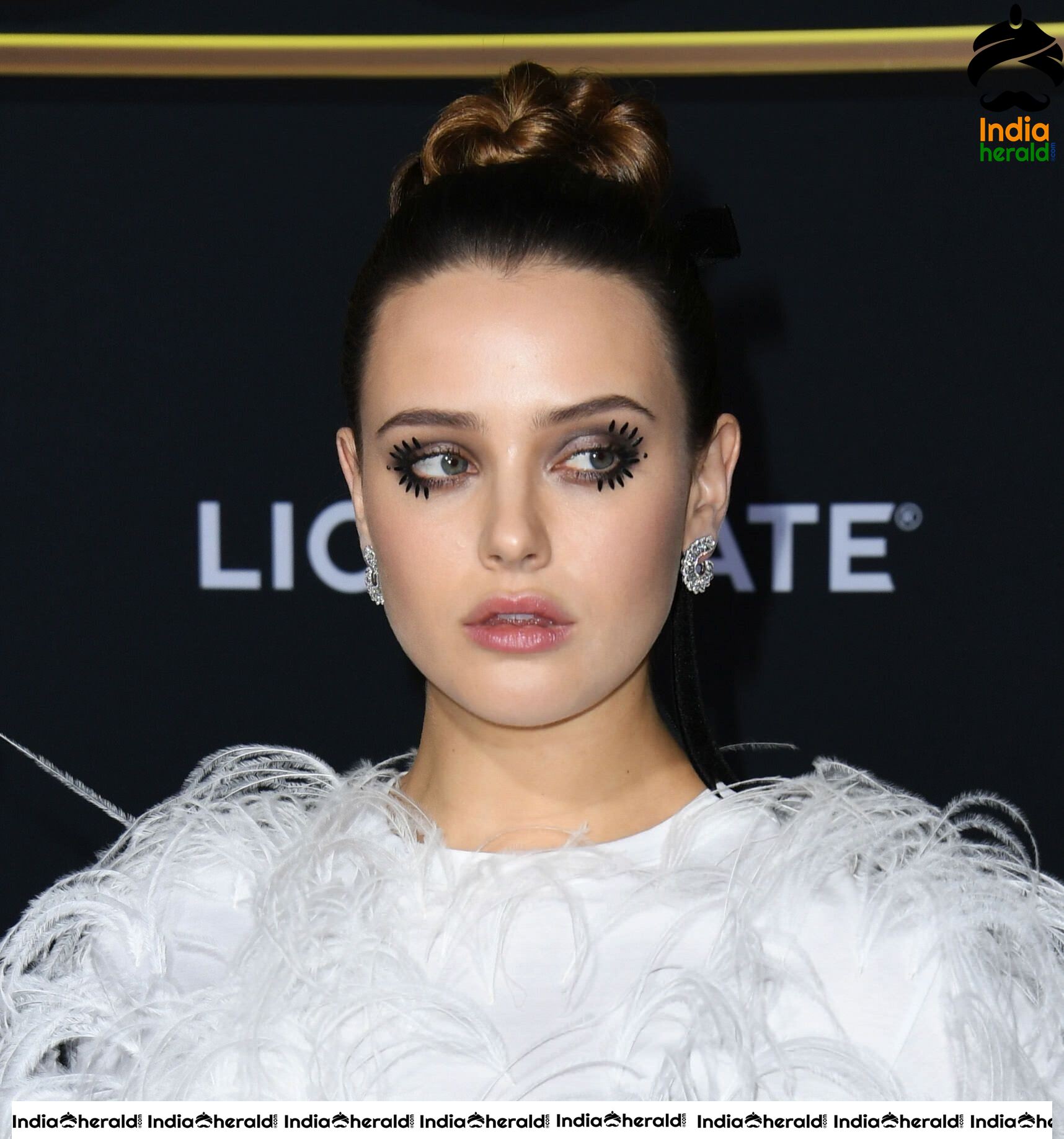 Katherine Langford at Knives Out Premiere in Los Angeles Set 1
