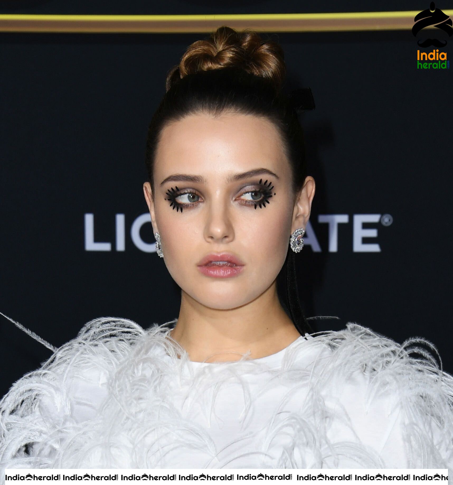 Katherine Langford at Knives Out Premiere in Los Angeles Set 2