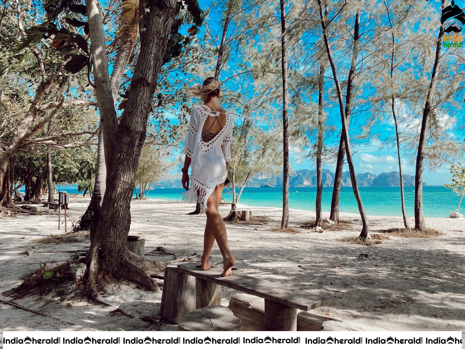 Katrina Bowden Photos from her Thailand Vacation Set 2