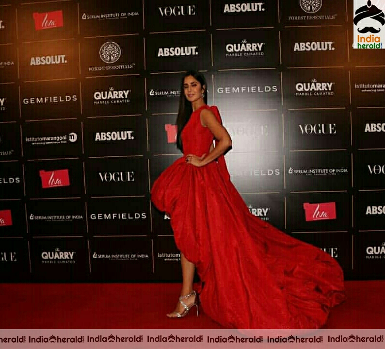 Katrina Kaif Hot At Vouge Women Of The Year Awards 2019