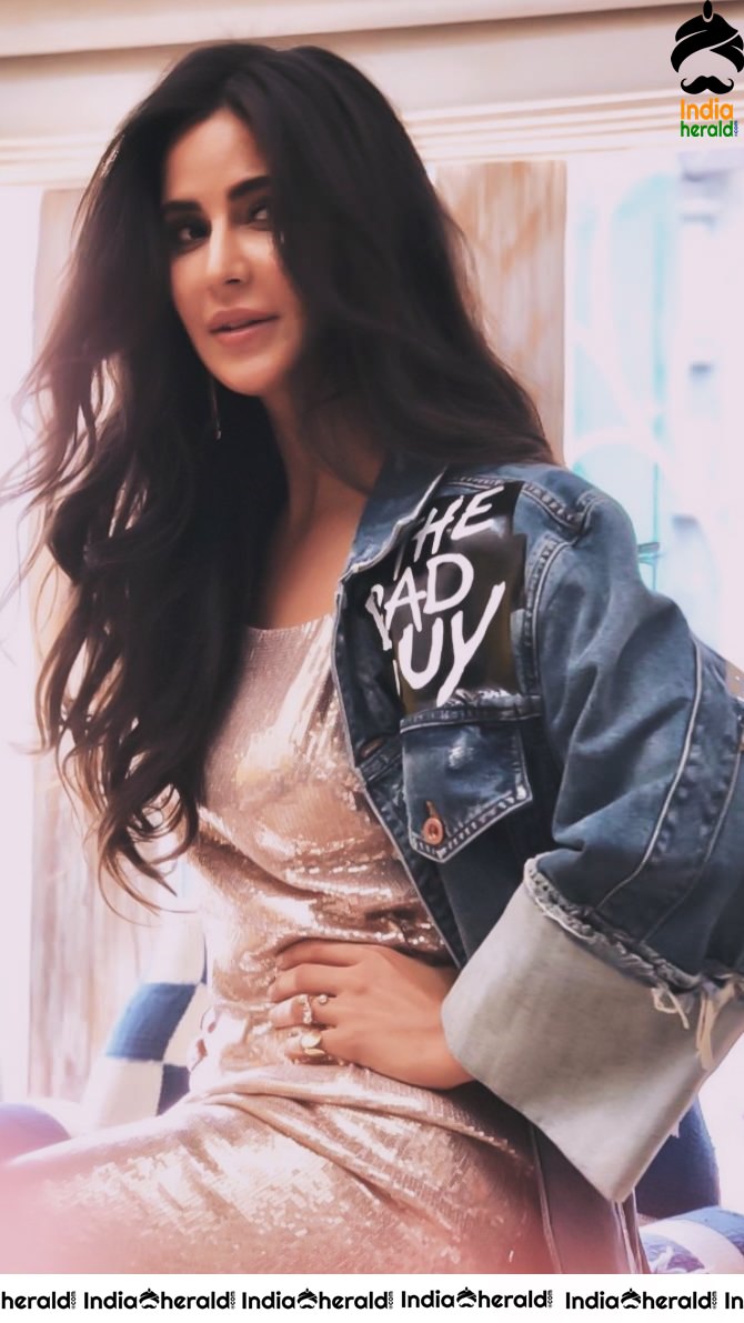 Katrina Kaif Latest Tempting Hot Clicks Set 2