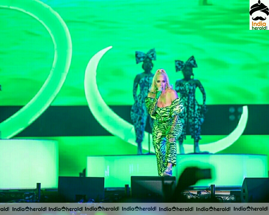 Katy Perry And Dua Lipa Performing At D Y Patil Sports Stadium