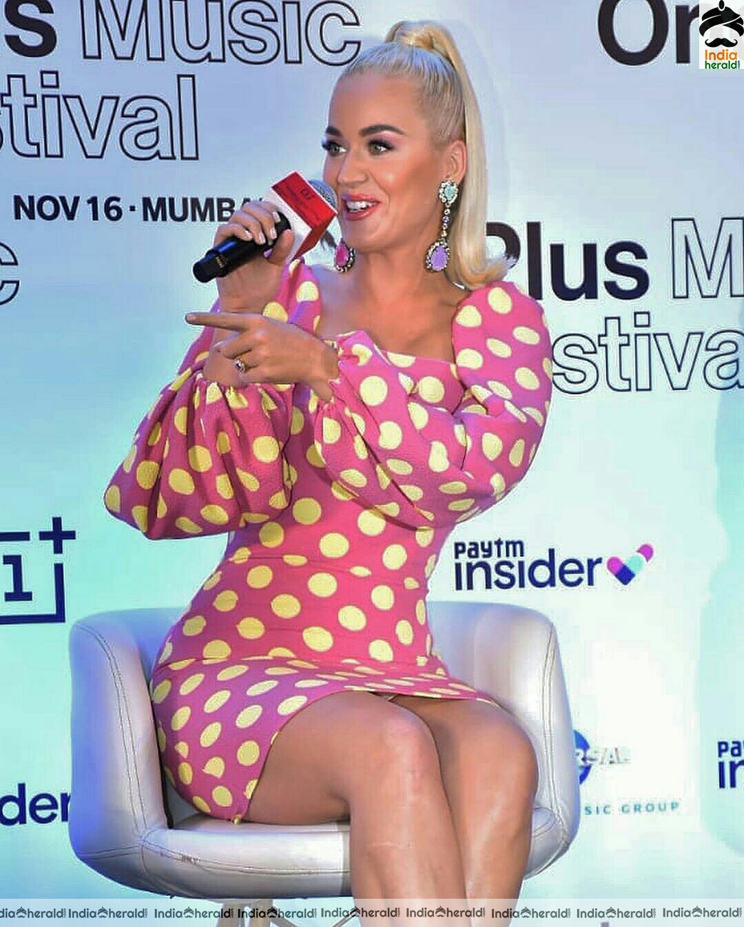 Katy Perry Hot Pink Dress Stills