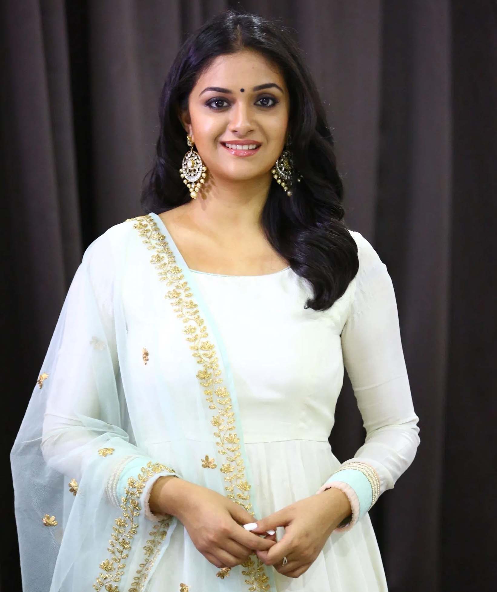 Keerthi Suresh New Pictures