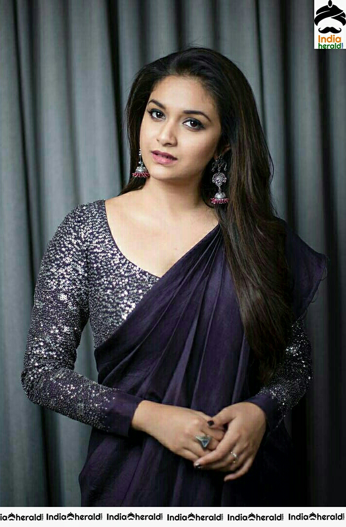 Keerthy Suresh Looking Dapper And Hot In These Photoshoot