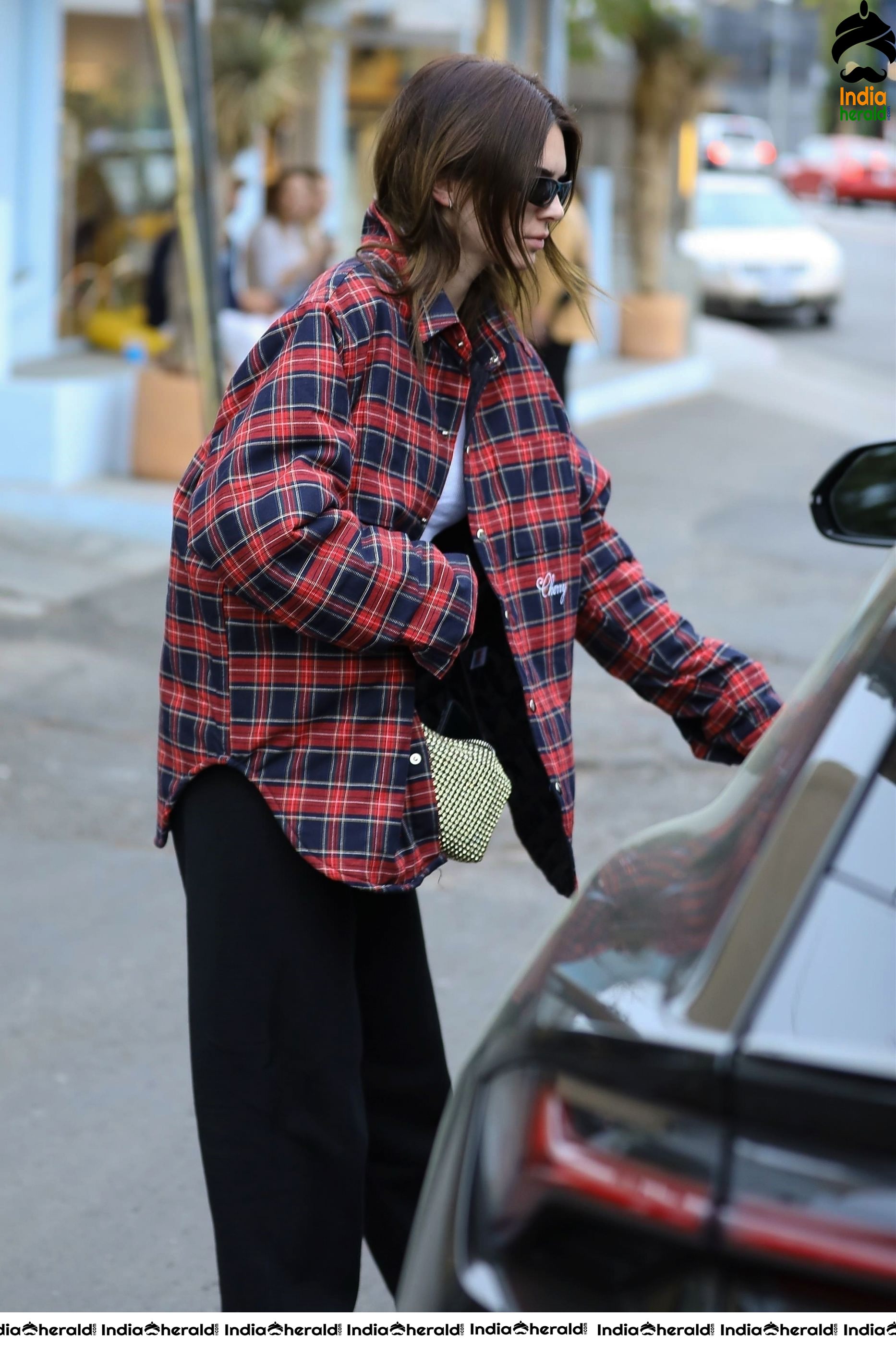 Kendall Jenner Out for a coffee run at Alfred Coffee on Melrose Place