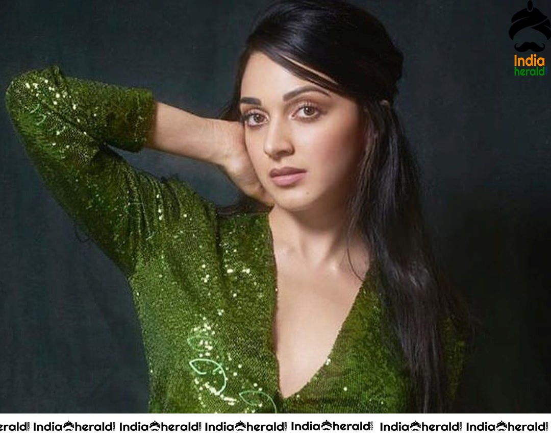Kiara Advani Hot in Green Attire from the promotions of her next release Good Newwz
