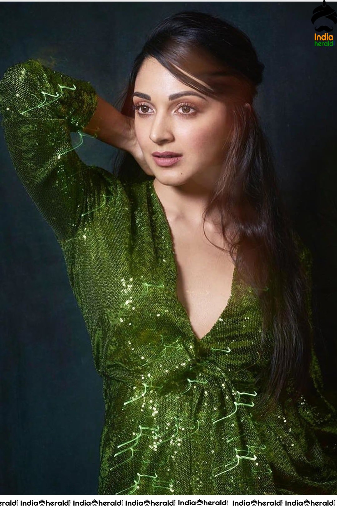 Kiara Advani Hot in Green Attire from the promotions of her next release Good Newwz