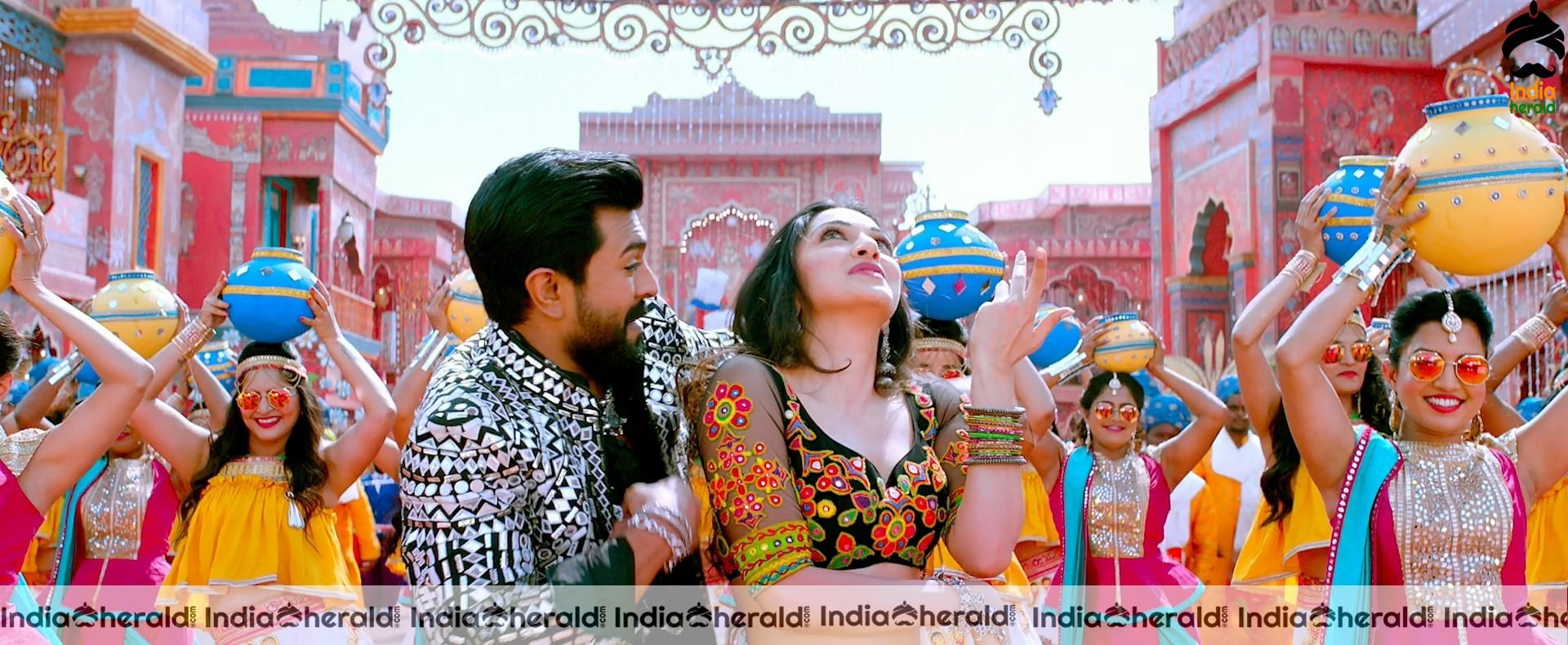 Kiara Advani Hot Photos from VVR Set 3