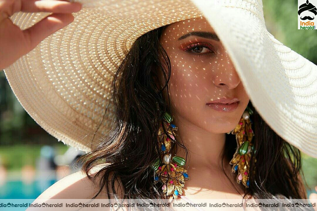 Kiara Advani Latest Hot Stills