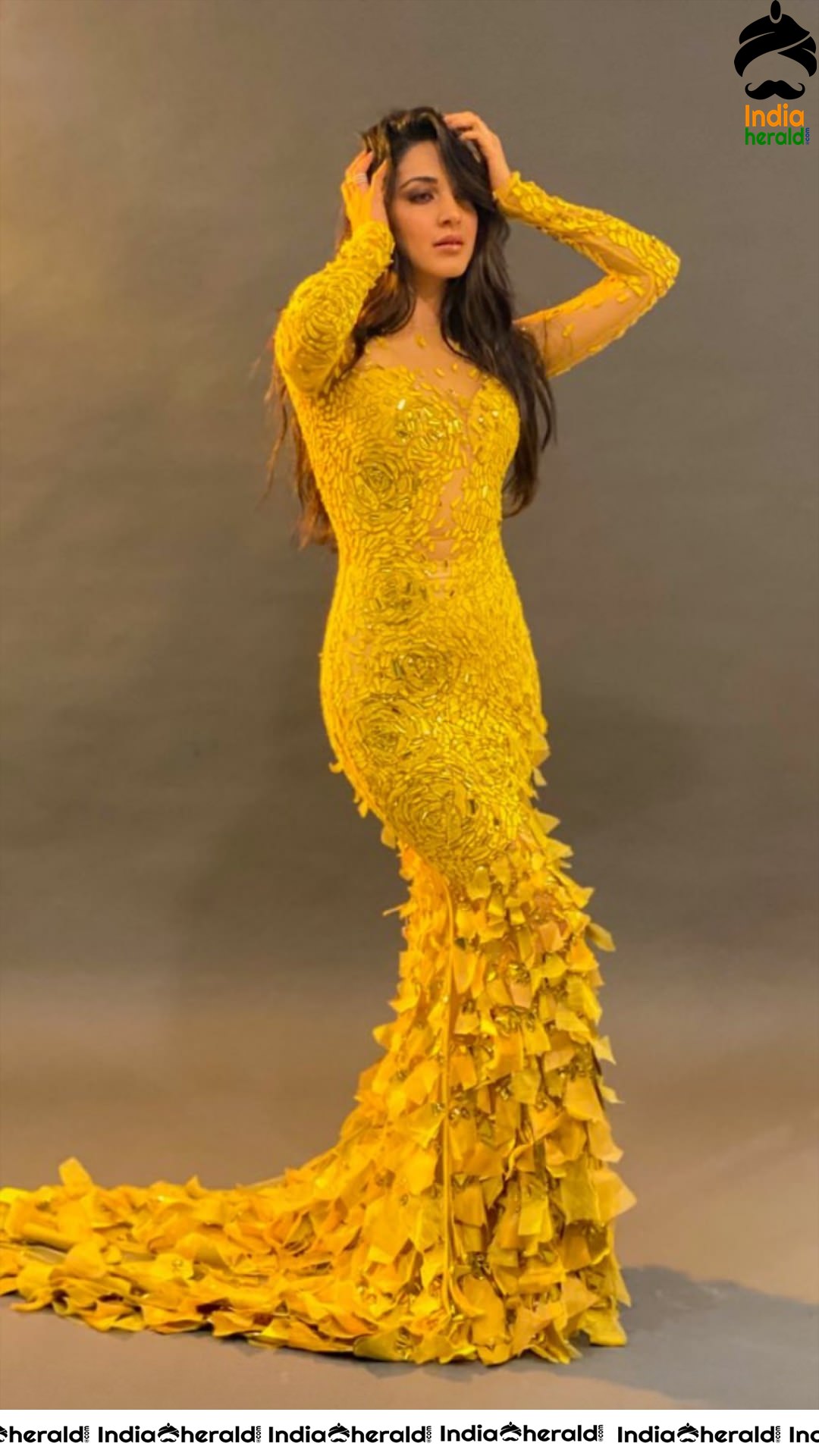 Kiara Advani Looks like a Golden Angel in this Photoshoot