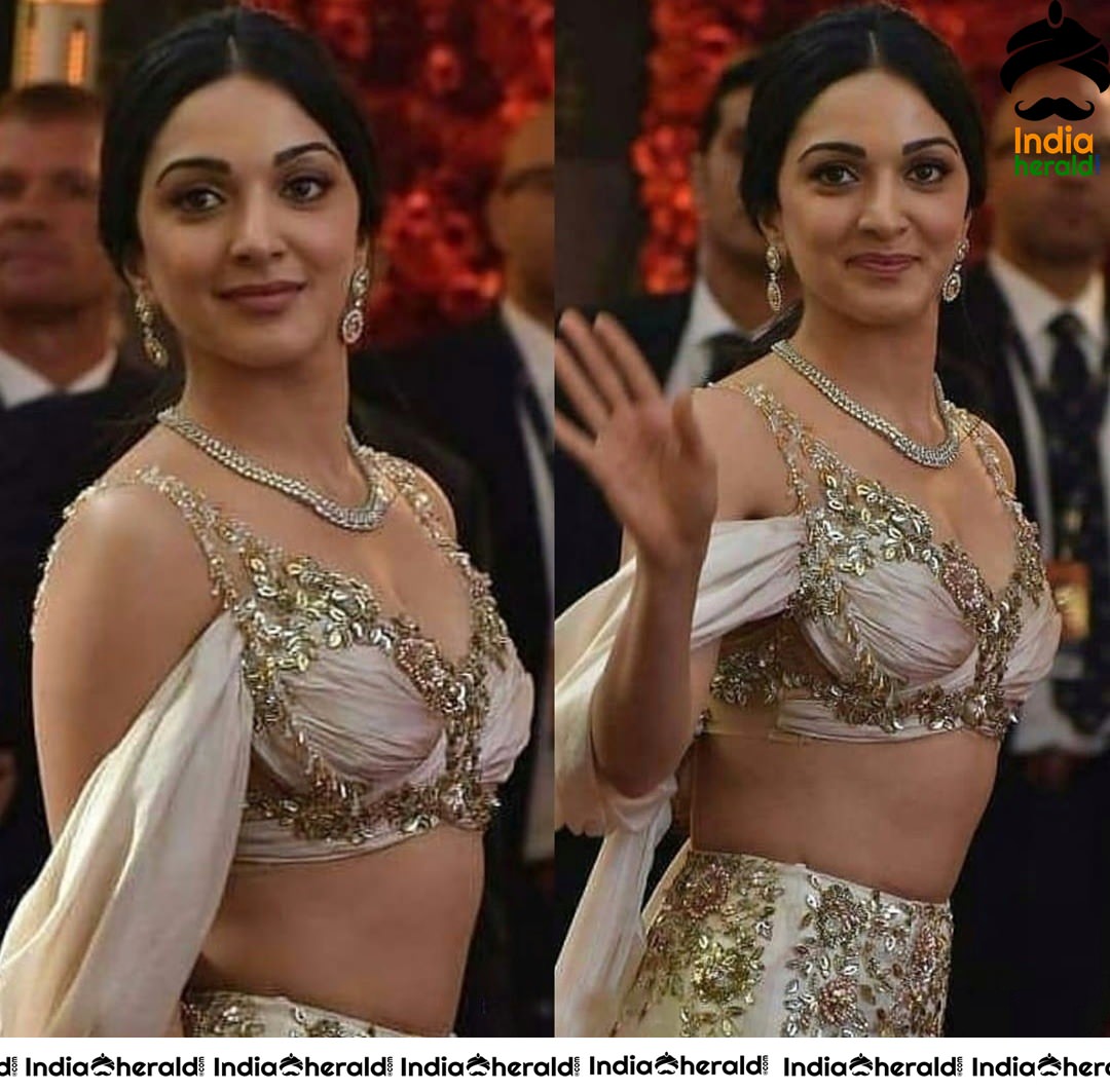 Kiara Advani Shows Her Fleshy Belly And Sexy Assets At A Wedding Set 2