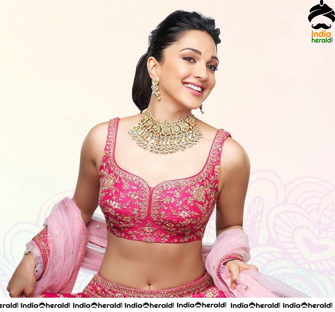 Kiara Advani Shows her Hot Midriff and Tempting Cleavage in Pink Choli Photoshoot