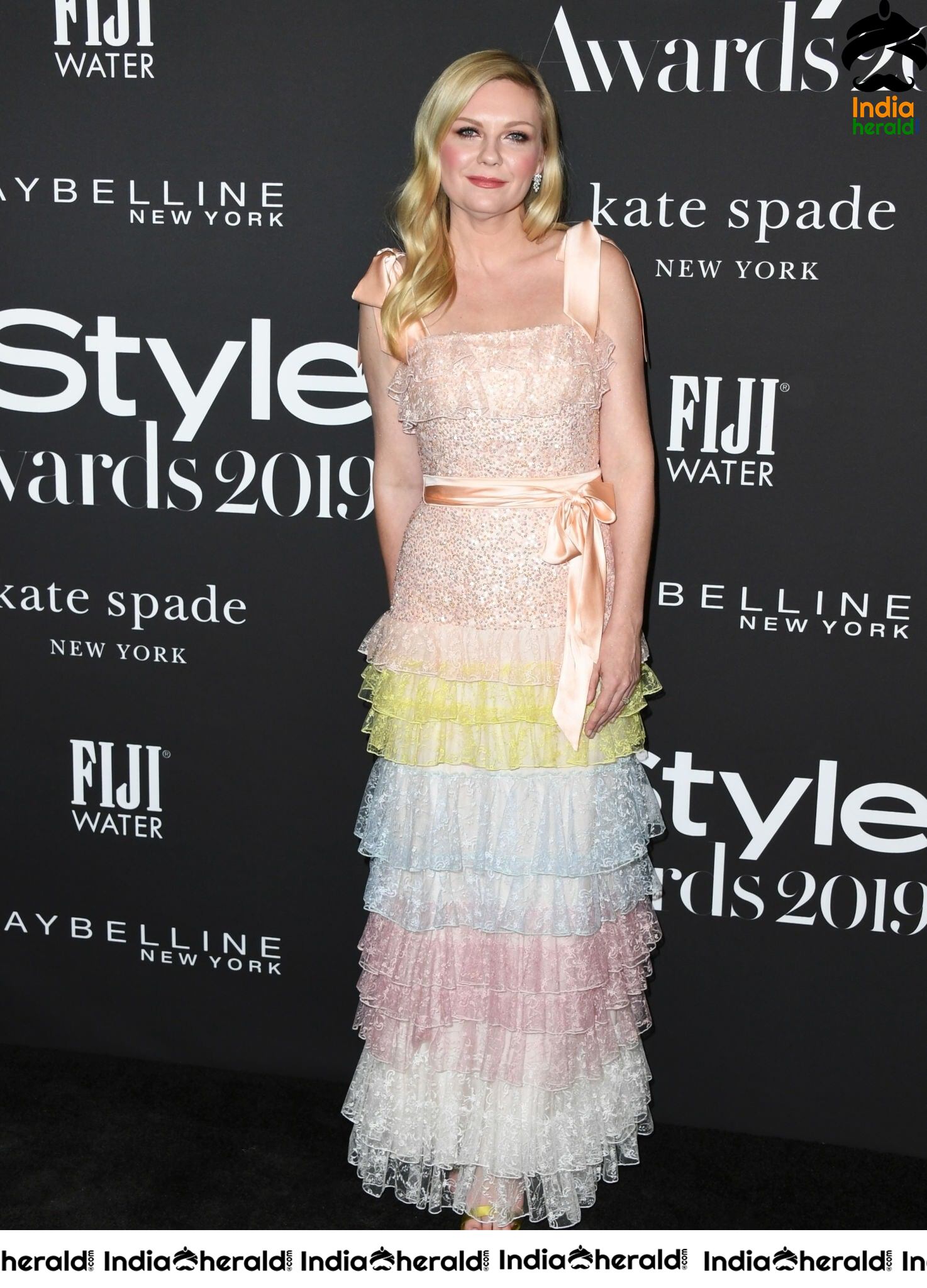 Kirsten Dunst at 5th Annual Instyle Awards in Los Angeles Set 2