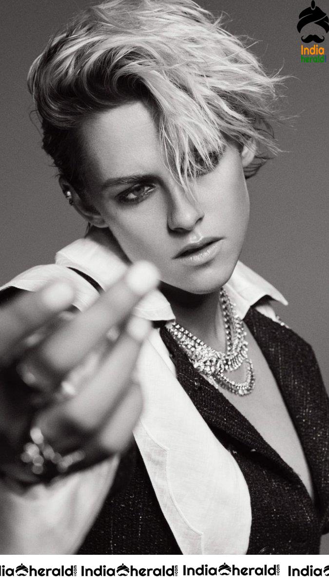 Kristen Stewart Photoshoot for Elle Magazine France Issue