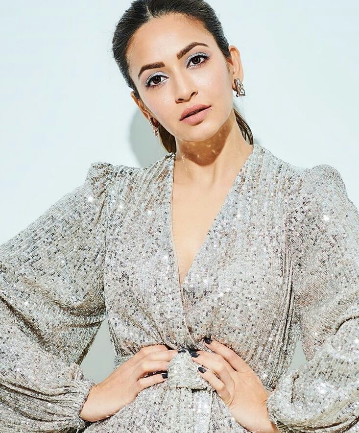 Kriti Kharbanda In A Short Glittering Dress