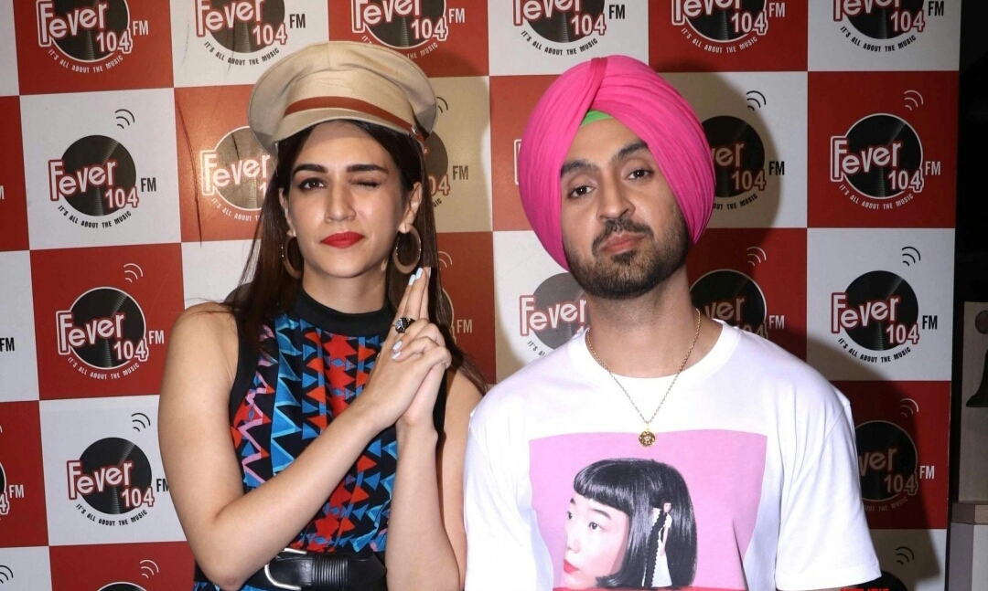 Kriti Sanon And Dil Jit During The Promotion Of Arjun Patiala Movie In Mumbai