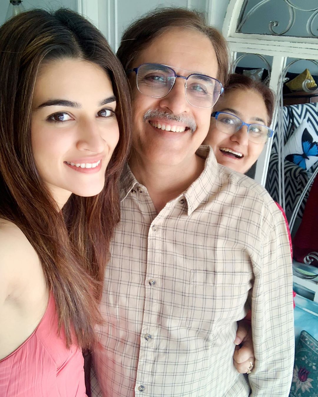 Kriti Sanon Shares Fathers Day Photos