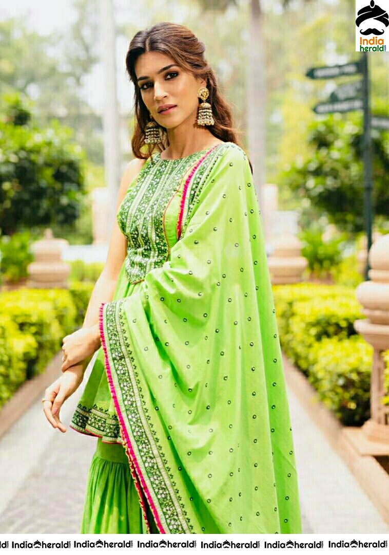 Kriti Sanon So Gracious In Green Traditional Dress